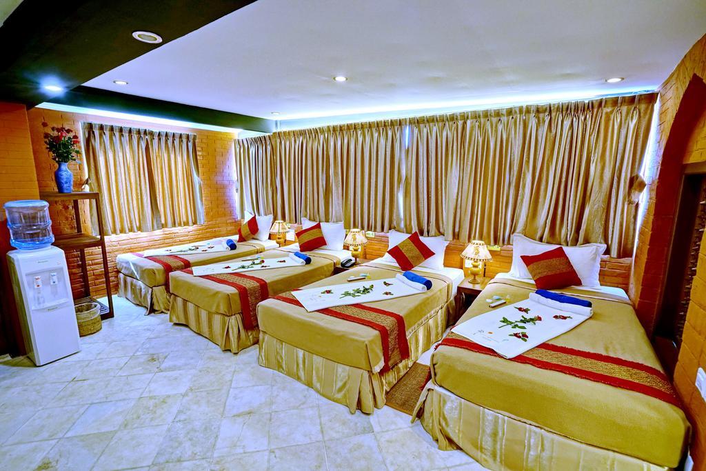 Hotel Yadanarbon Bagan New Bagan Екстер'єр фото