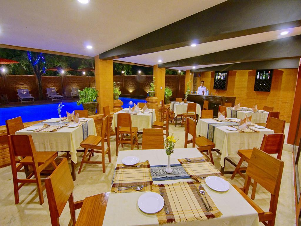 Hotel Yadanarbon Bagan New Bagan Екстер'єр фото